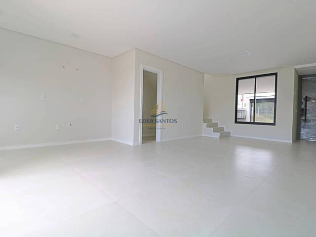 #738 - Casa para Venda em Jaraguá do Sul - SC